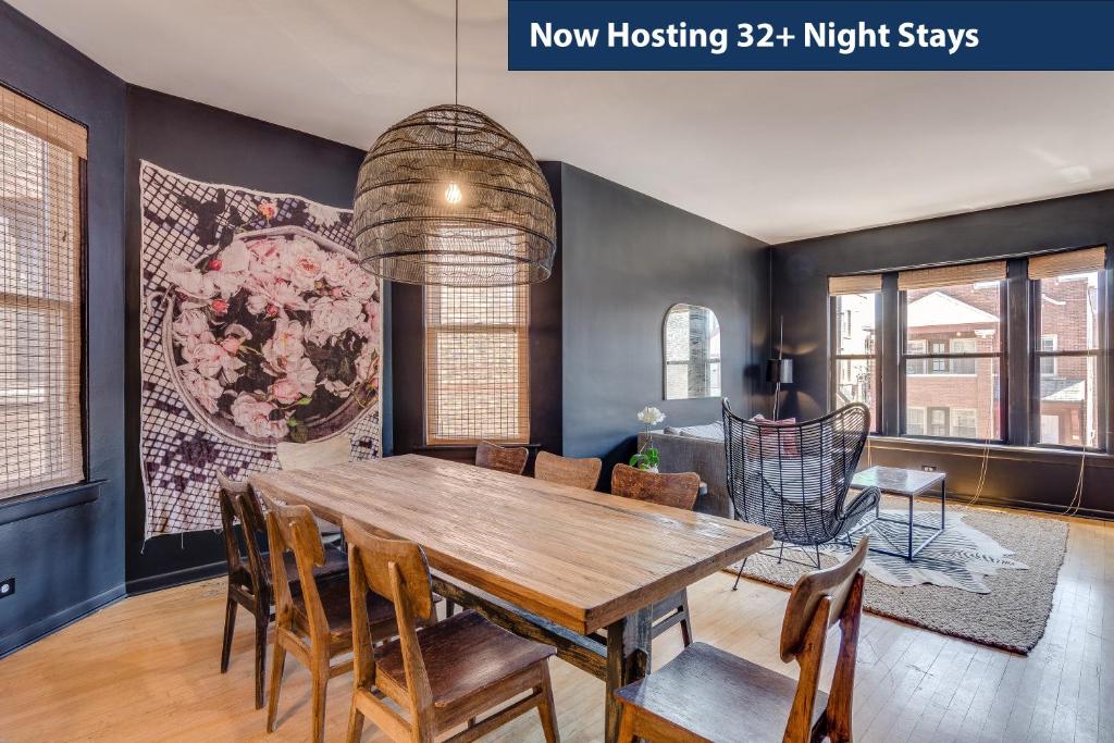 Designed with You in Mind - This Property Offers Everything You Need to Work and Play in Chi-Town apts image