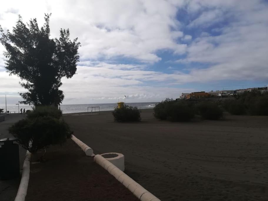 Apartamento EL BUFADERO. PLAYA La Garita - 150 m photo 4
