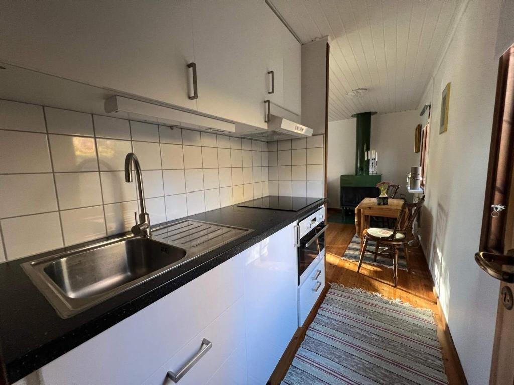 Holiday home Hillerstorp photo 4