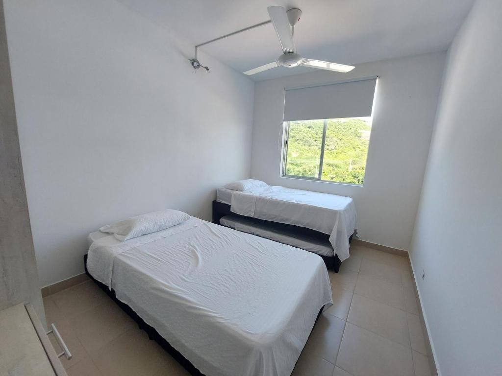 Apartamento Aqualina Orange Piso 5 Vista a Montañas 2 Habitaciones photo 4