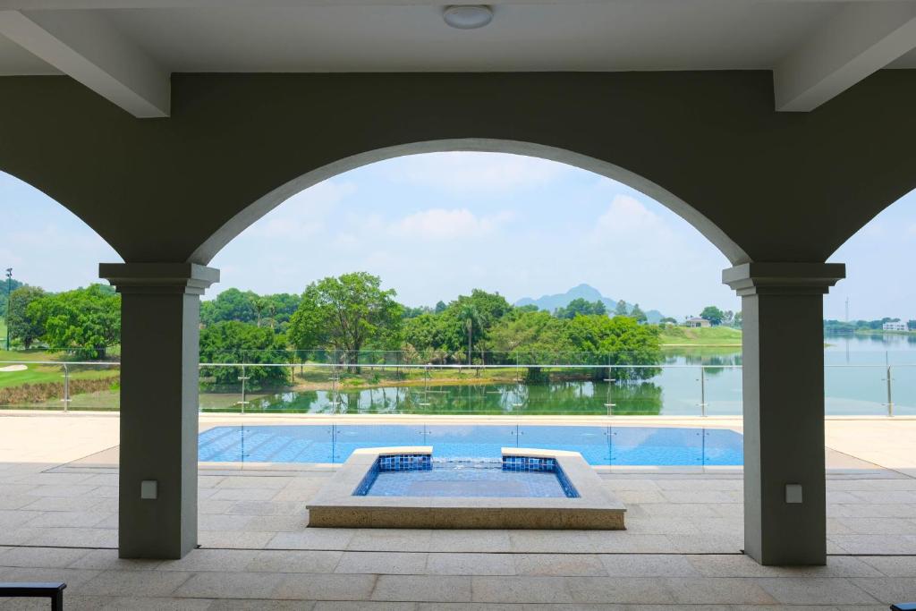 Wyndham Sky Lake Resort and Villas