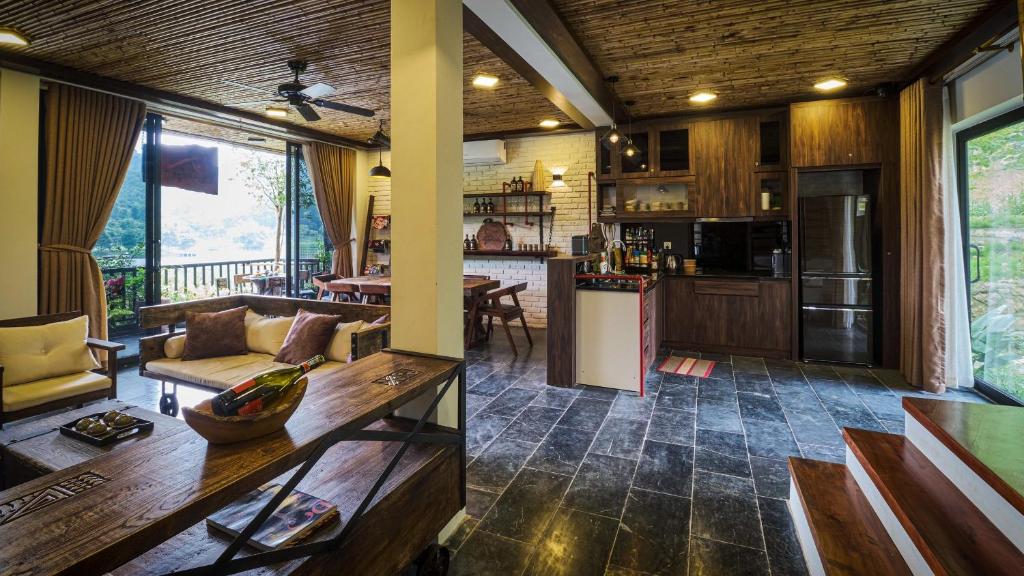 MyBinsu Villa - Venue Travel