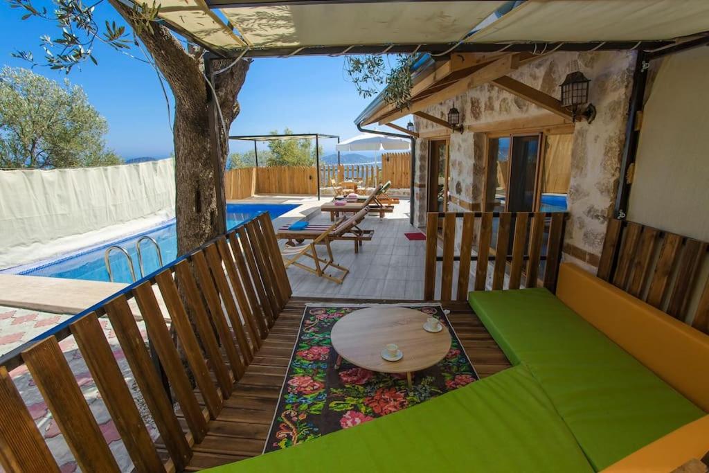 Deniz Manzaralı 2 Kişilik Lüks villa photo 4