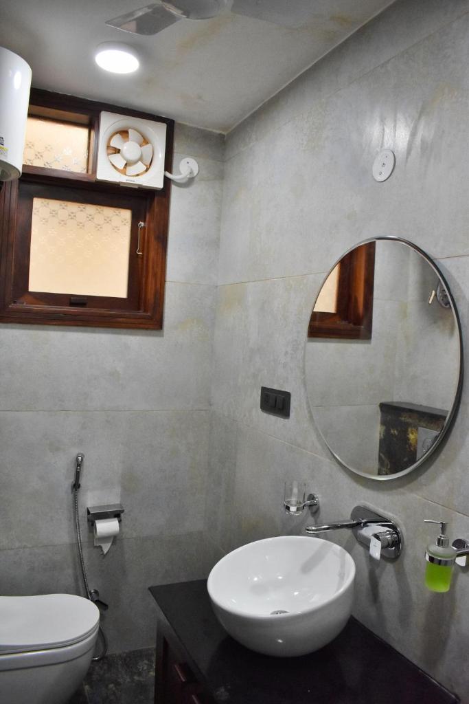 Shanti Villas - Luxury Home Stay Apartment photo 2