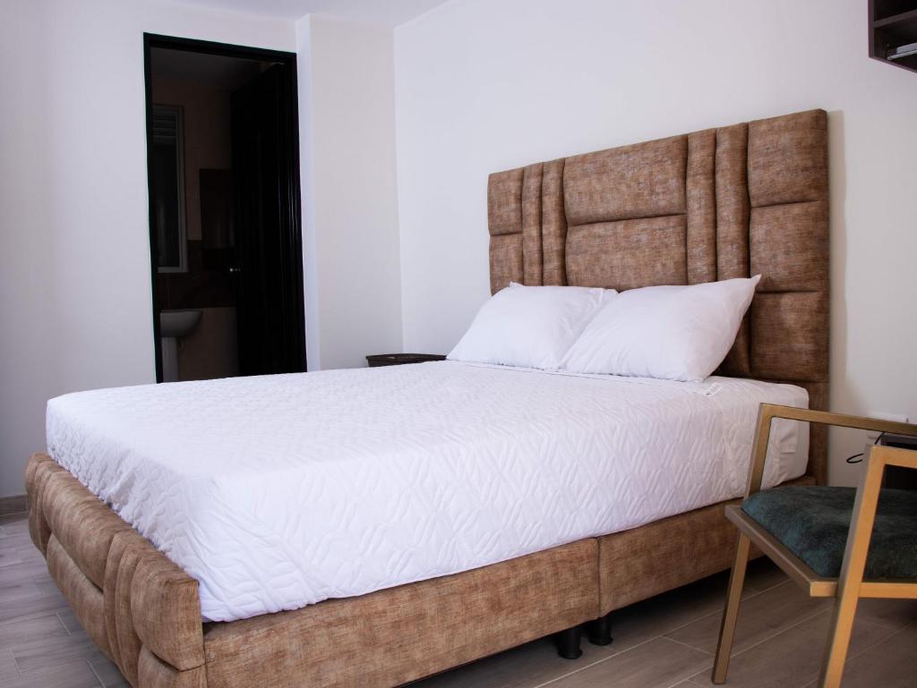 HOTEL GOLDEN CARTAGO photo 3
