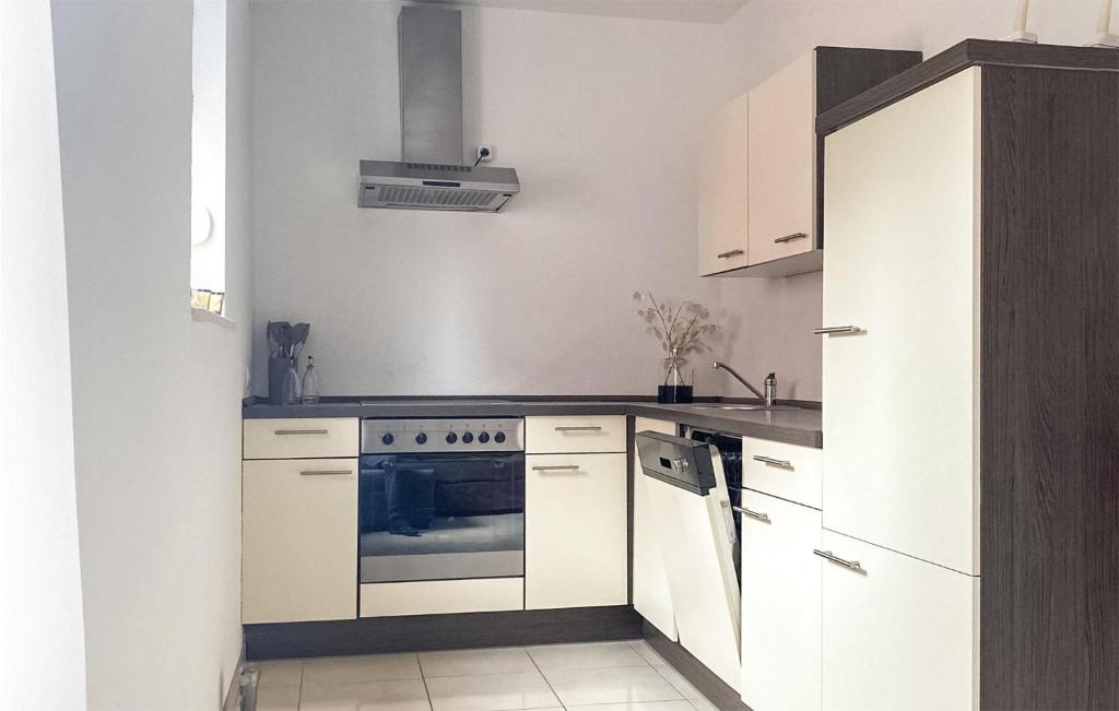 Awesome Apartment In Biograd Na Moru With 1 Bedrooms And Wifi photo 3