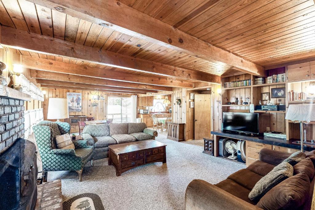 Lancaster Cabin photo 3