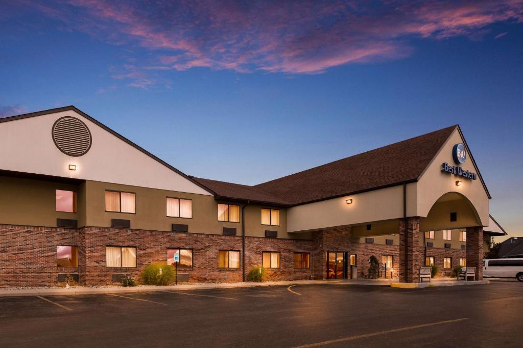 Best Western Kendallville Inn image