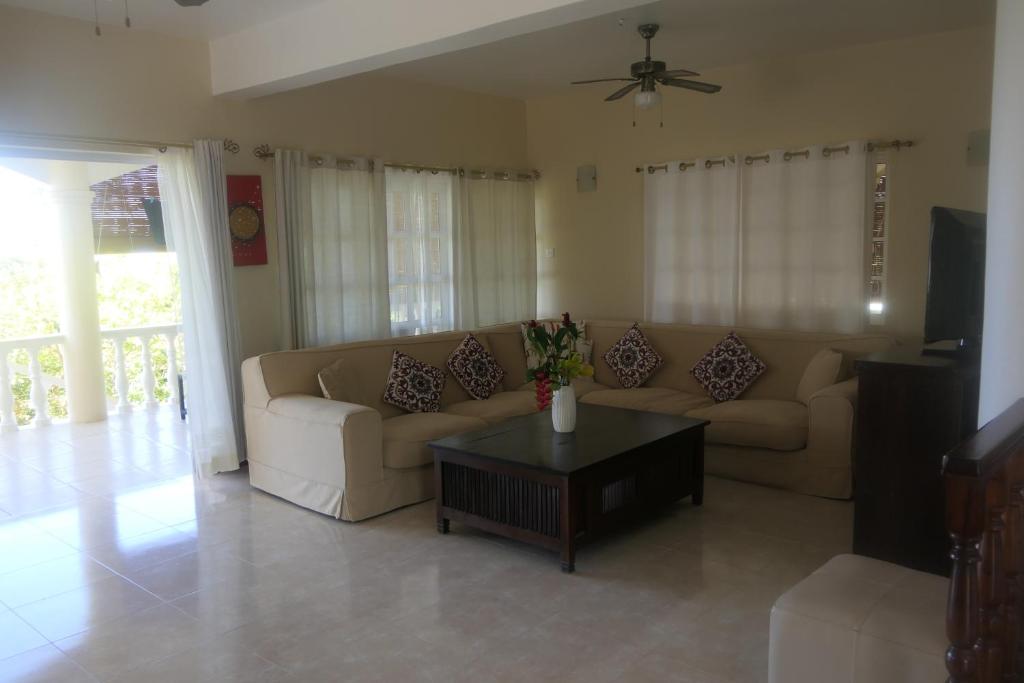 Tropical Garden Self Catering photo 3