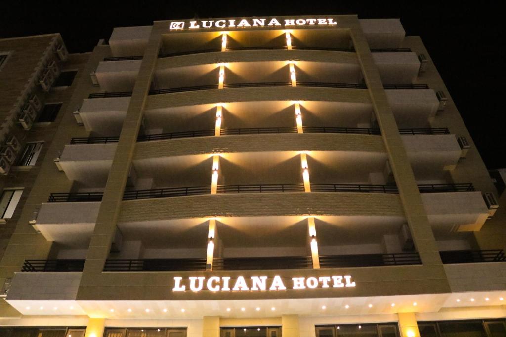 Luciana Hotel by BRATUS photo 1