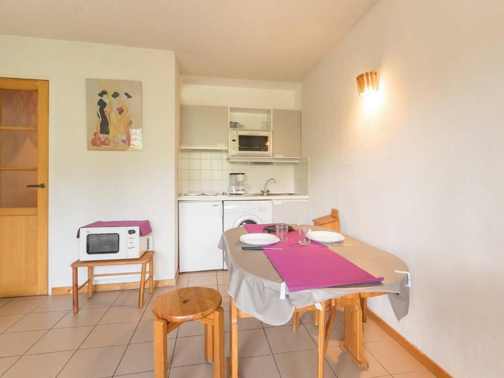 Appartement La Salle-les-Alpes, 1 pièce, 4 personnes - FR-1-330F-100 photo 3