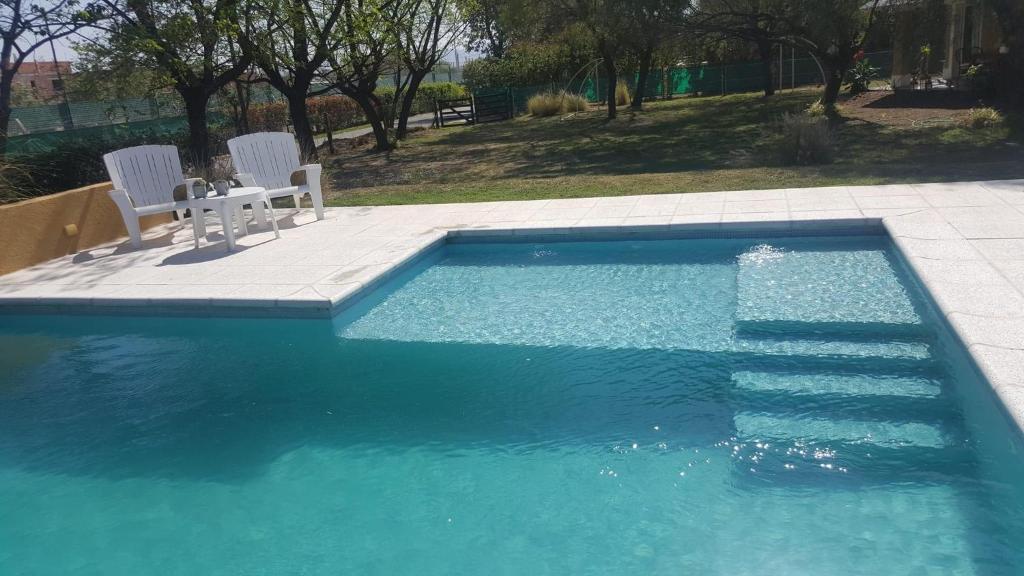 CASA 6 A Malibú 3km del Aeropuerto Podes dejar tu auto photo 1