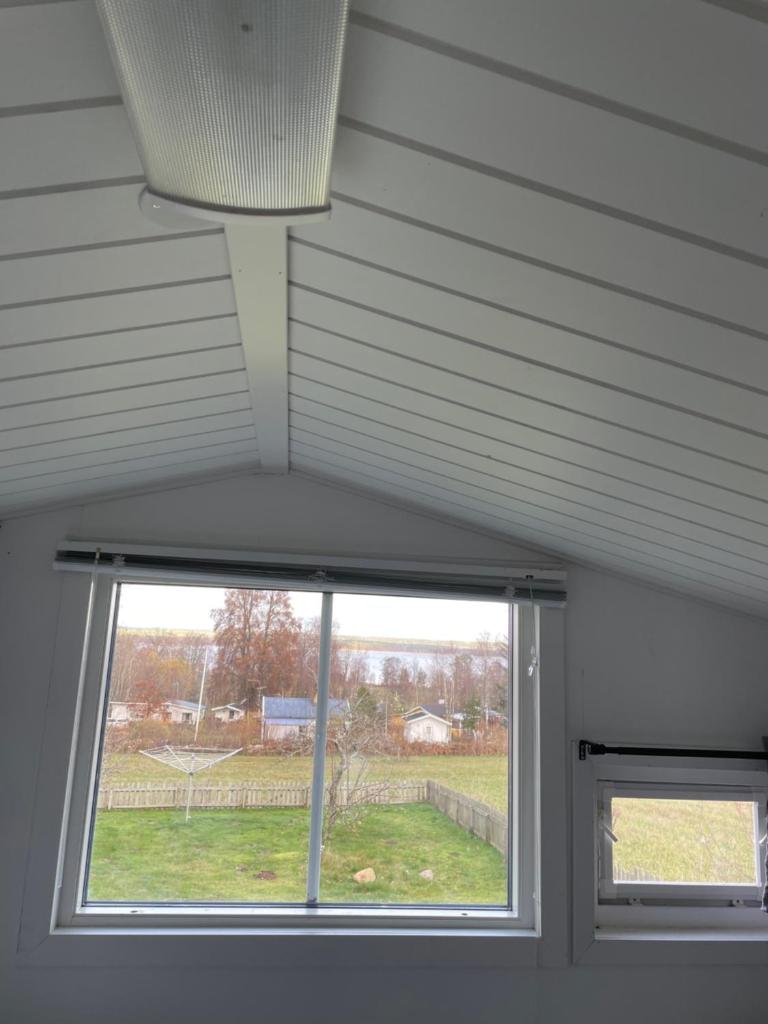 Two small Guest houses by lake rent out as One photo 4