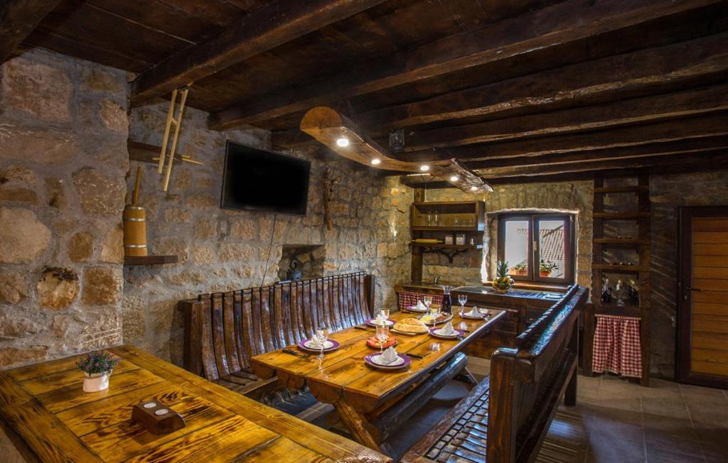 Antini dvori photo 4