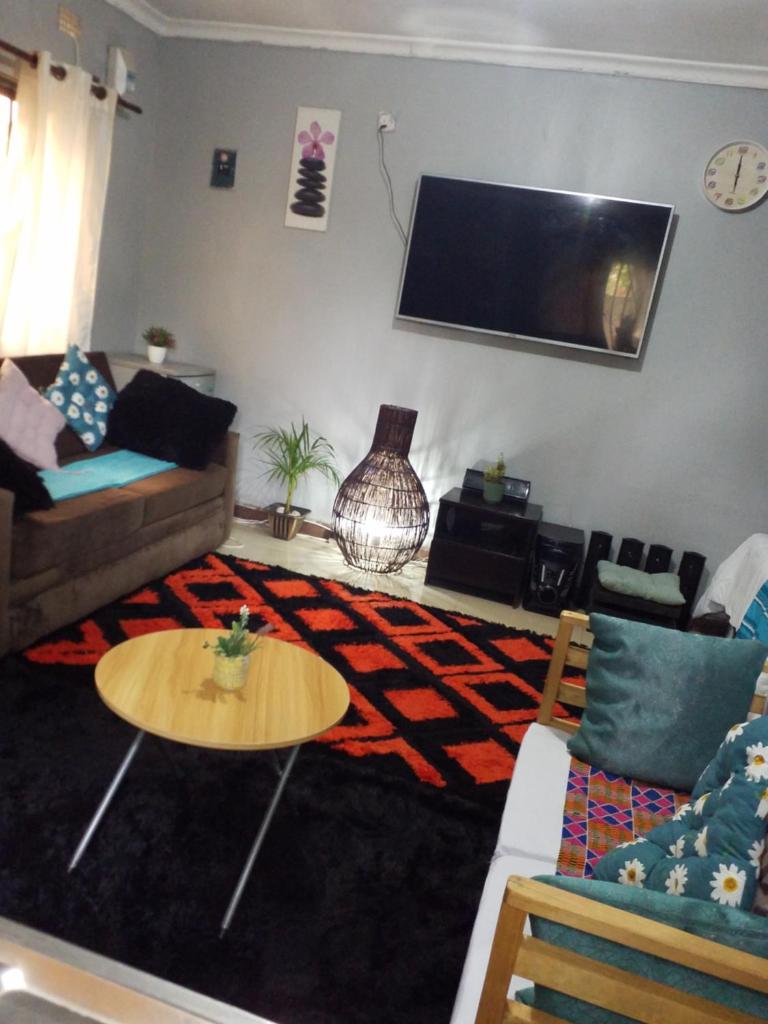 Keresia's guestwing photo 1