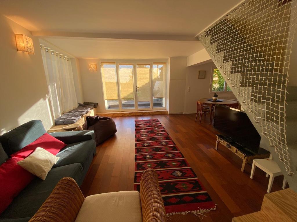 Maison de charme avec jardin et terrasse photo 1