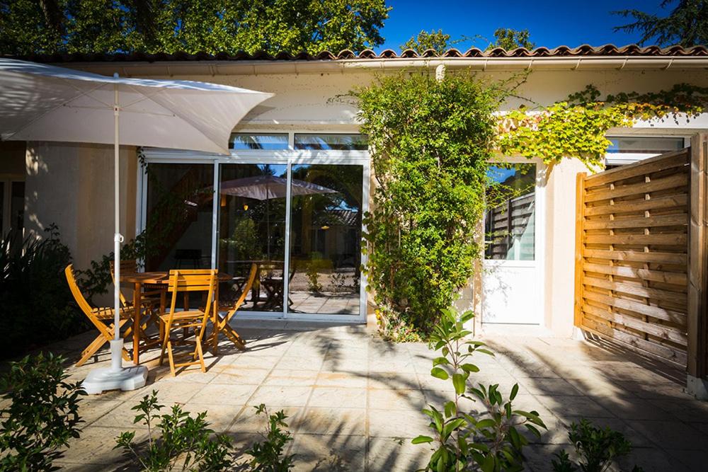 Pézenas Cottage avec terrasse et jardin 1 chambre et 1 mezzanine au coeur d'un domaine avec 2 piscines photo 1