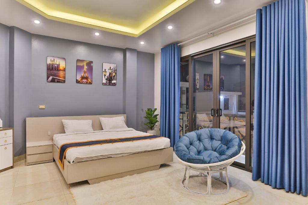 Light House & Rooftop