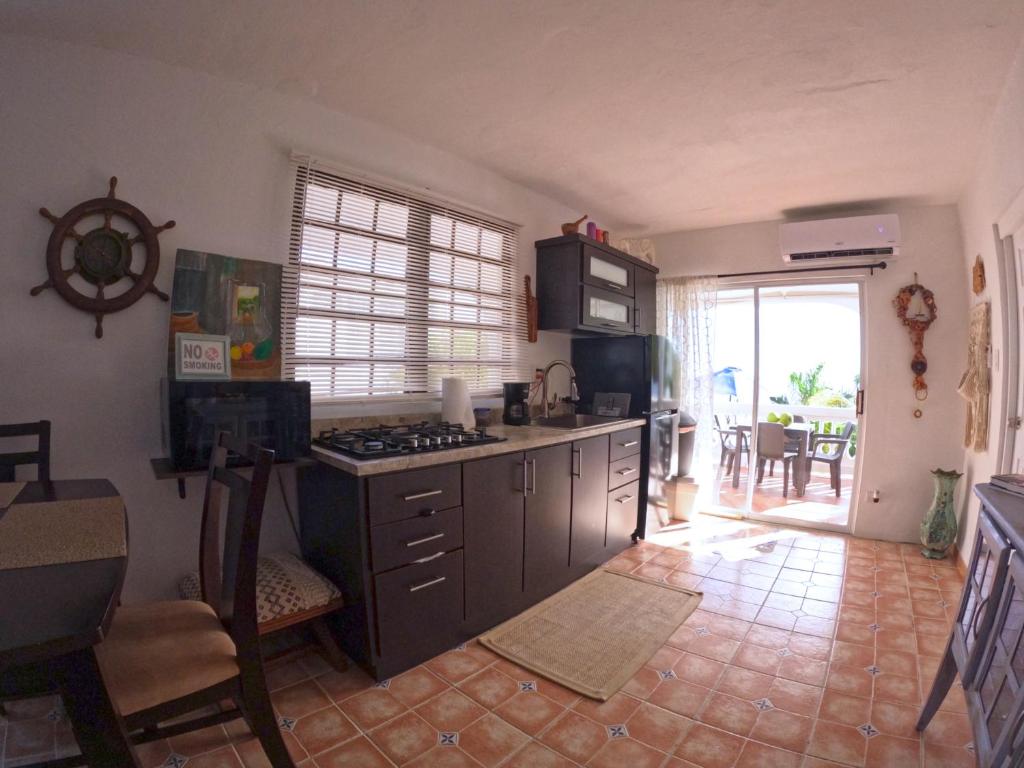 Luna Del Marocean Frontjacuzzi And Bbq, Free Wifi & Private Parking photo 3