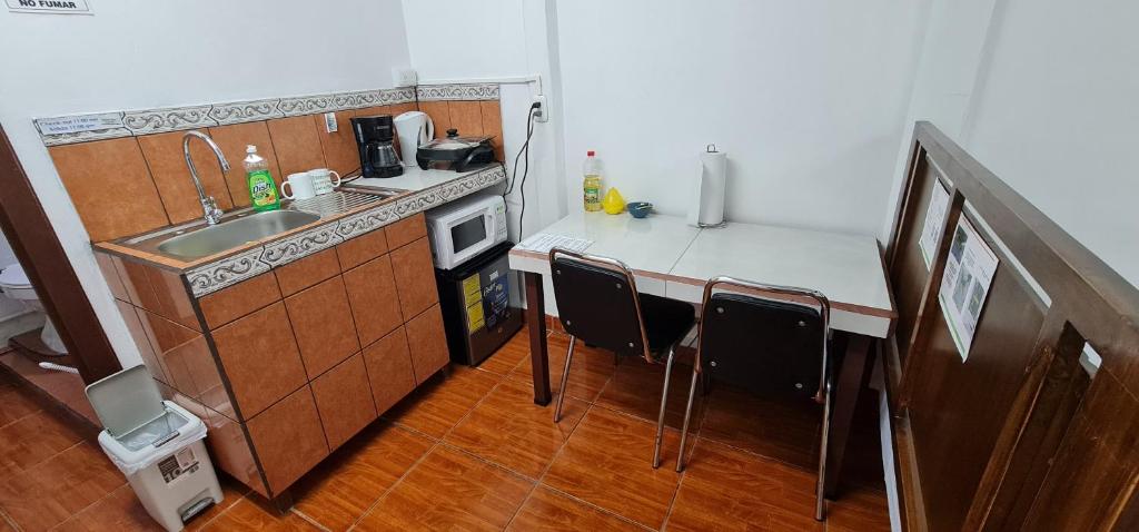 Sleep&Go! Cabinas en Siquirres Centro - Rafting tour - Tarifa corporativa Disponible photo 1