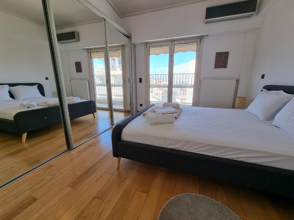 Luxury Living Athens by YHA, Athens