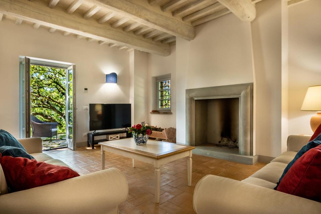 Villa Lucarella with pool, Air Con - San Casciano dei Bagni photo 3