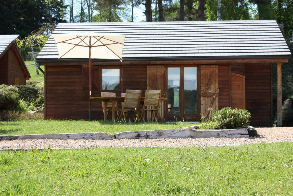 Volcans Vacances Les Chalets Du Lac photo 2