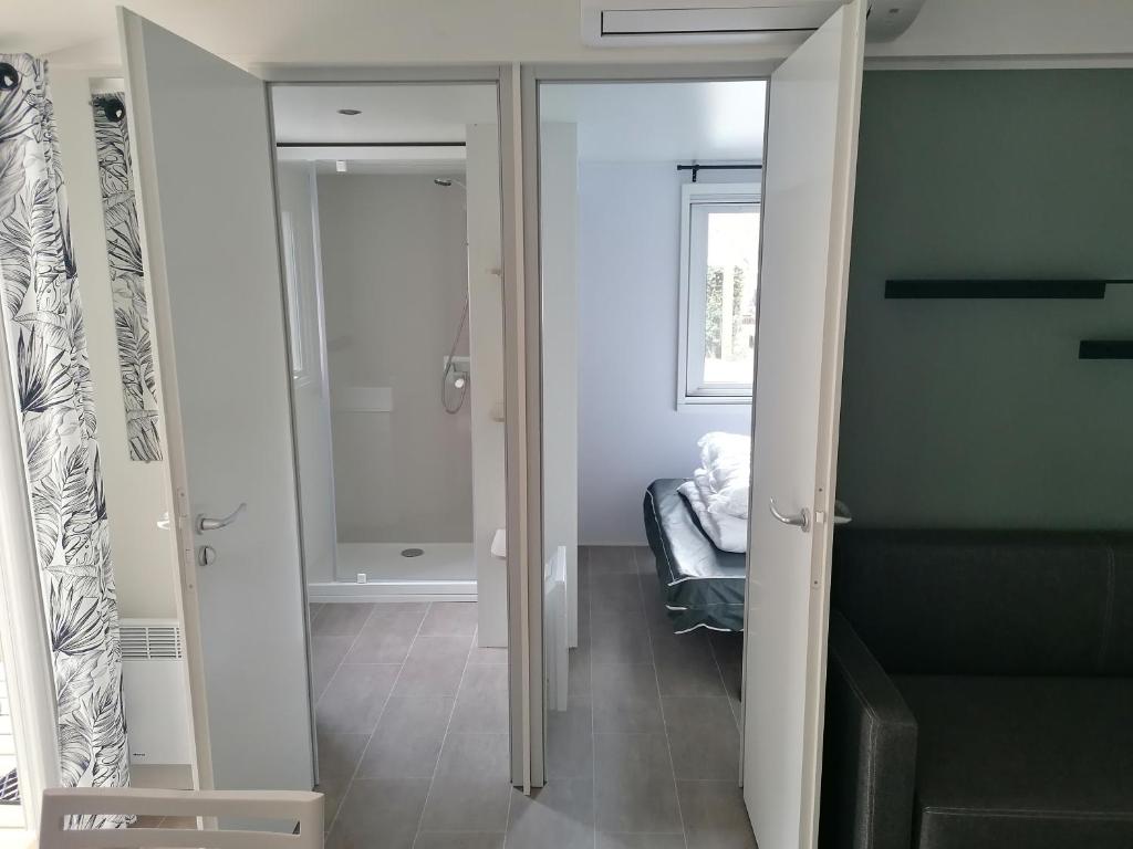 Mobil Home 4-6 personnes photo 2