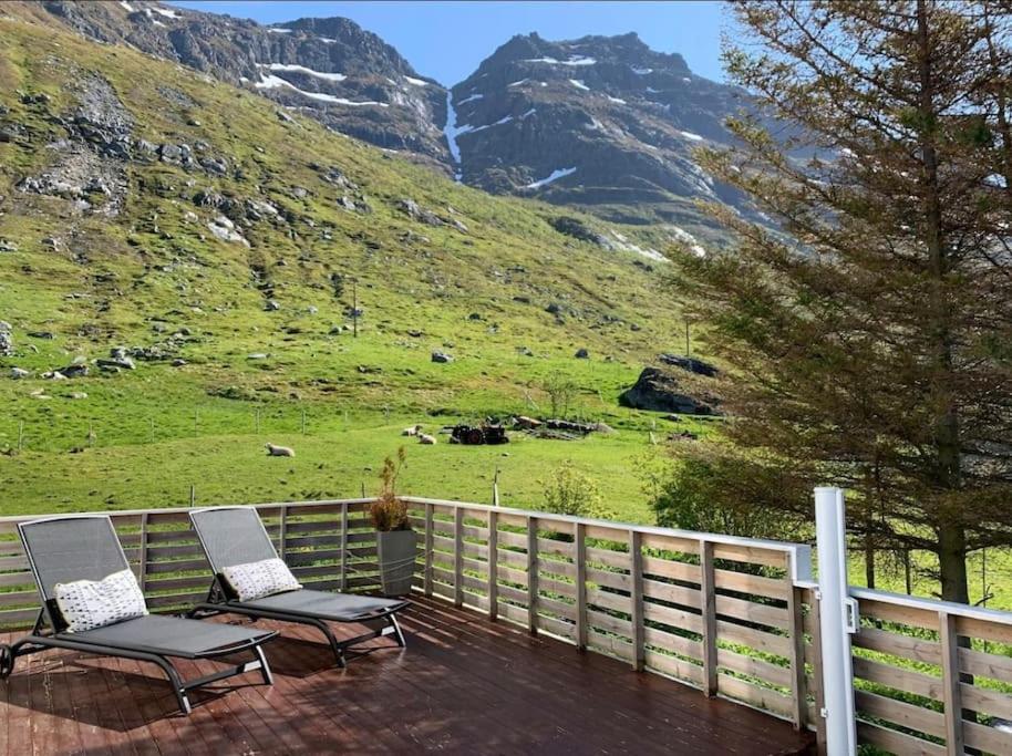 Lofoten Fjord House - Mountain & Seaview photo 1