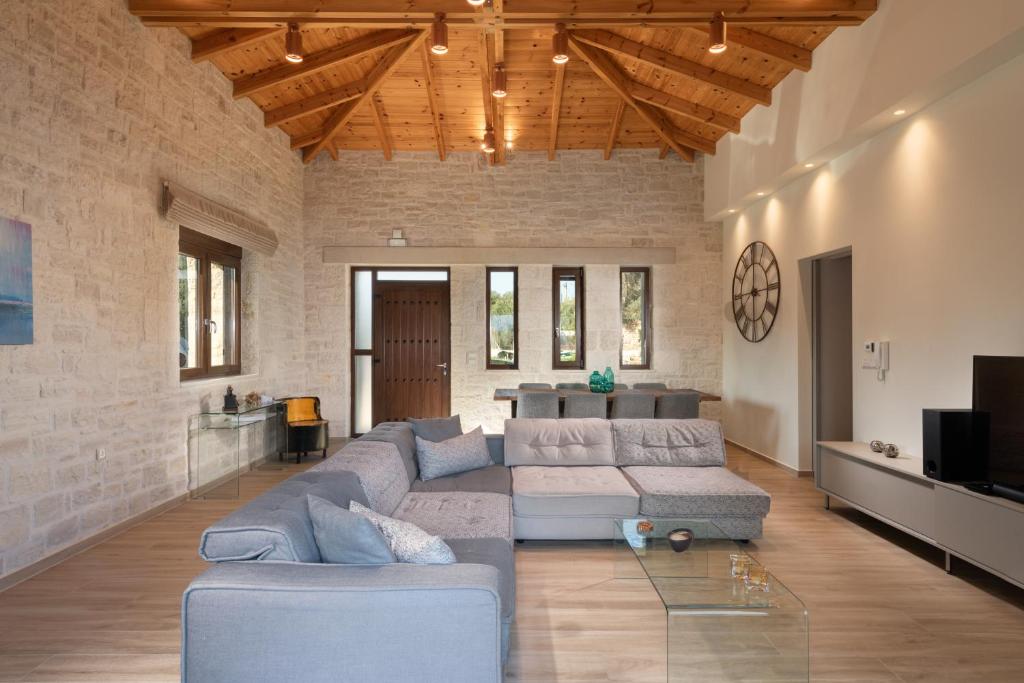 Montes Albi Villa - Your Familly Destination photo 4