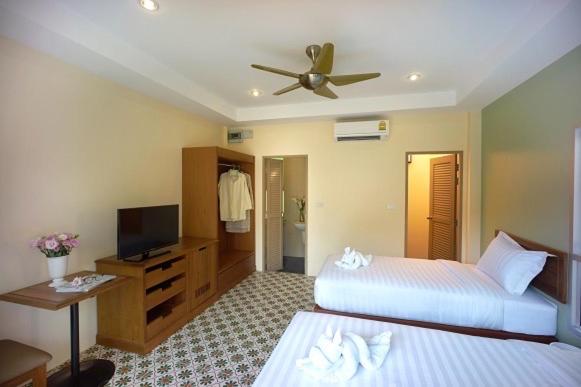 Villa Blanca Hotel & Restaurant photo 2