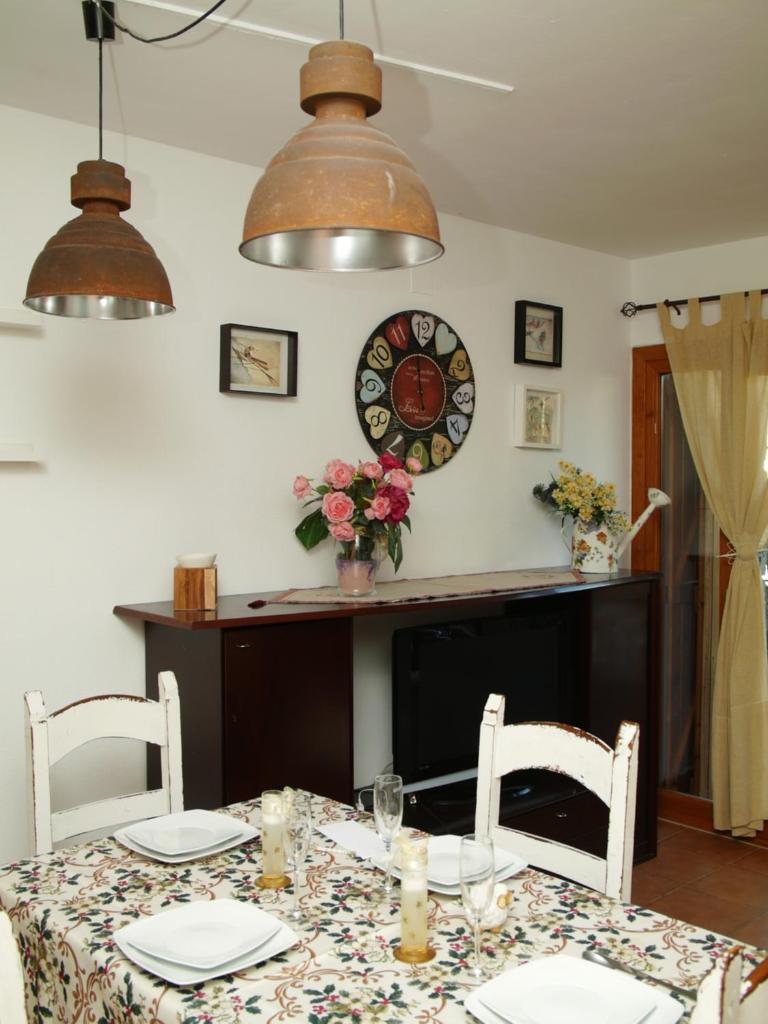 Unifamiliar con jardin photo 3