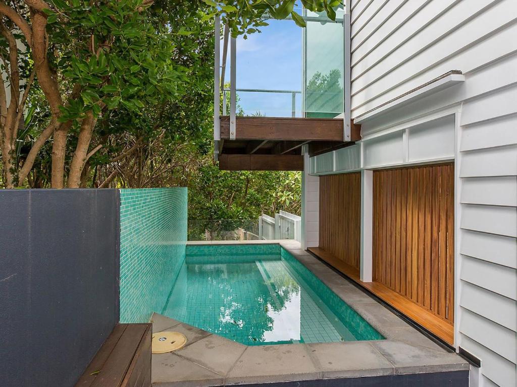 Stunning Beachfront On She oak photo 3