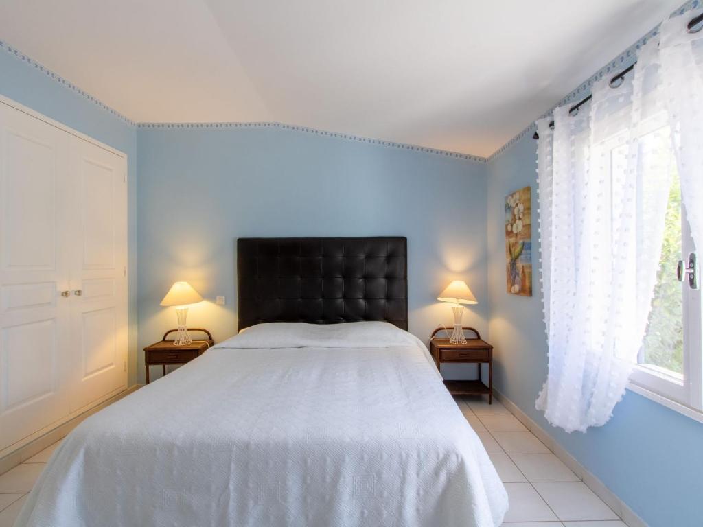 Holiday Home Les Amandiers - MZN100 by Interhome photo 4