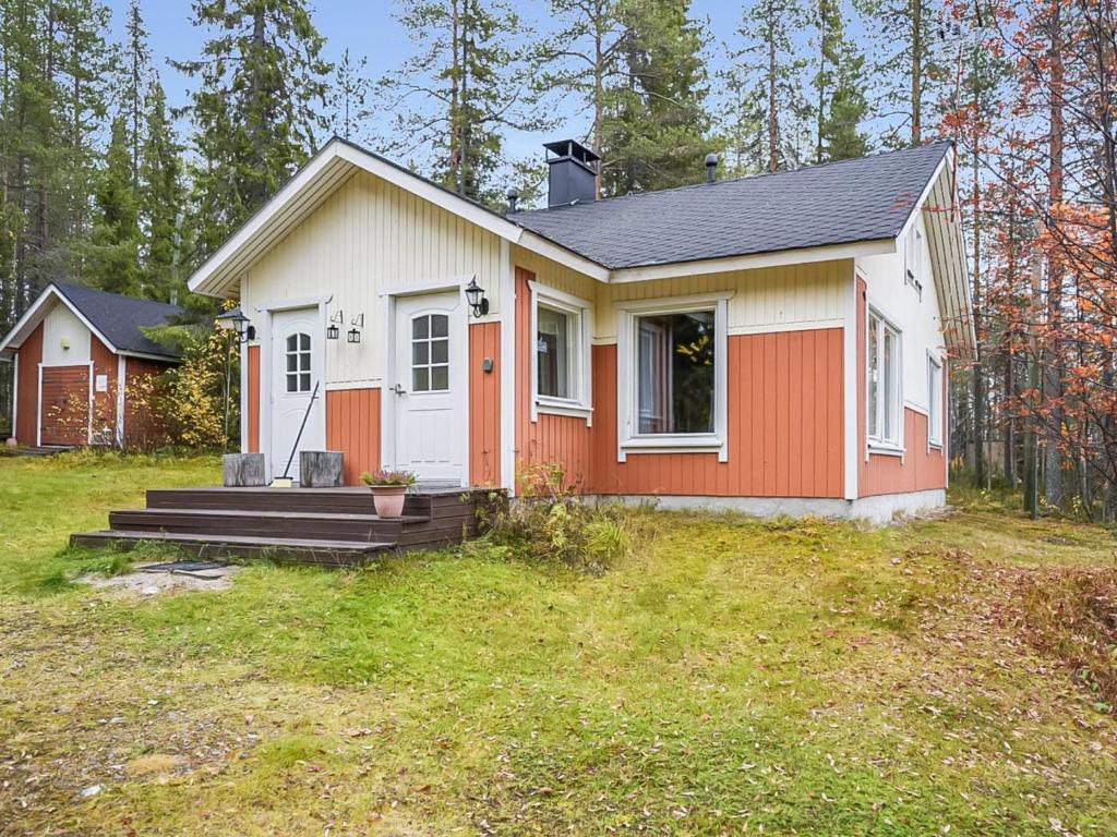 Holiday Home Saapunkijärvi- pitkäperä by Interhome
