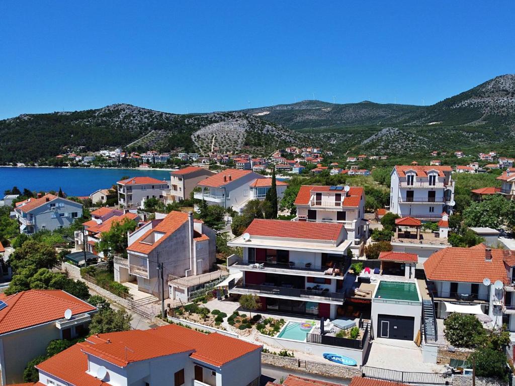 Holiday Home Viva-by the sea-by the pool by Interhome photo 2