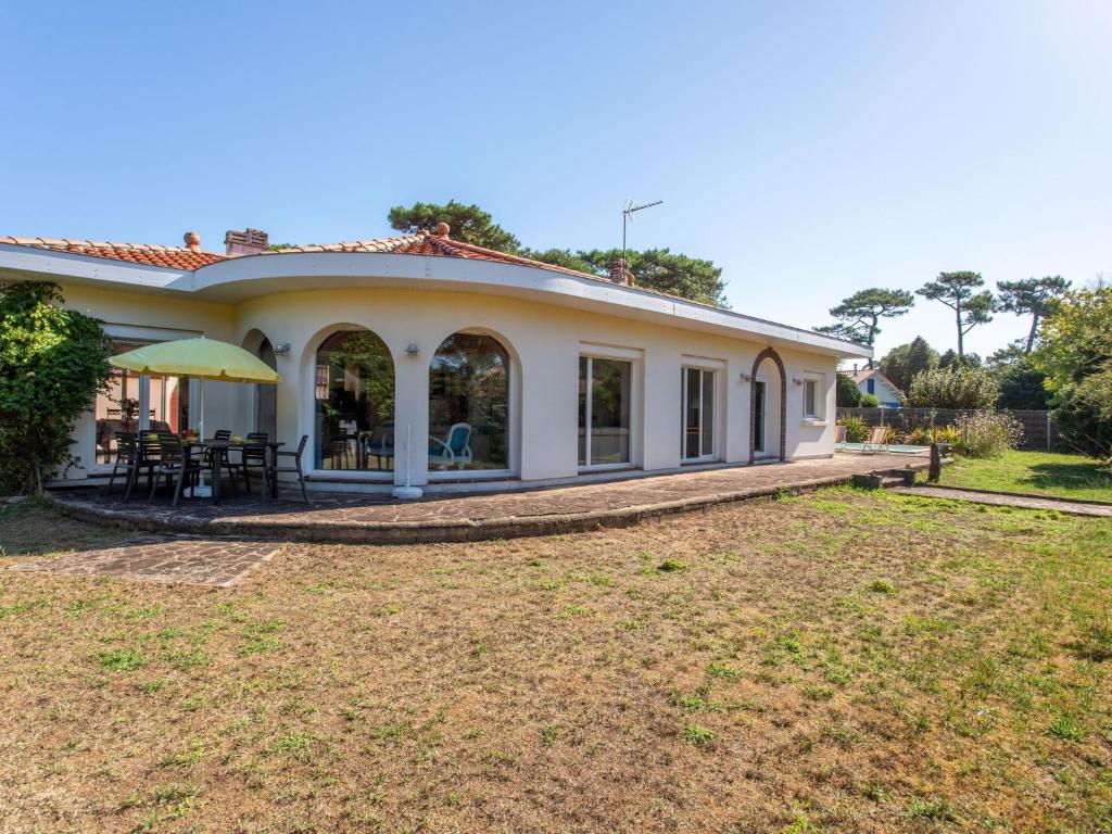 Holiday Home Ile de france by Interhome photo 1