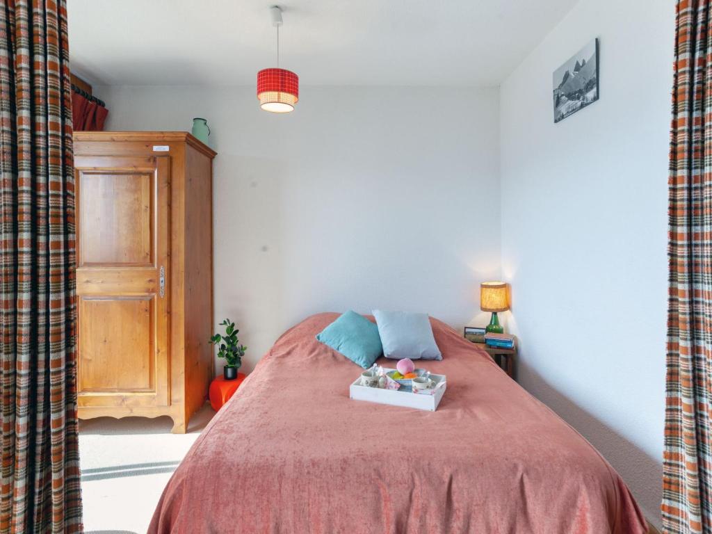 Apartment Simiane by Interhome photo 4