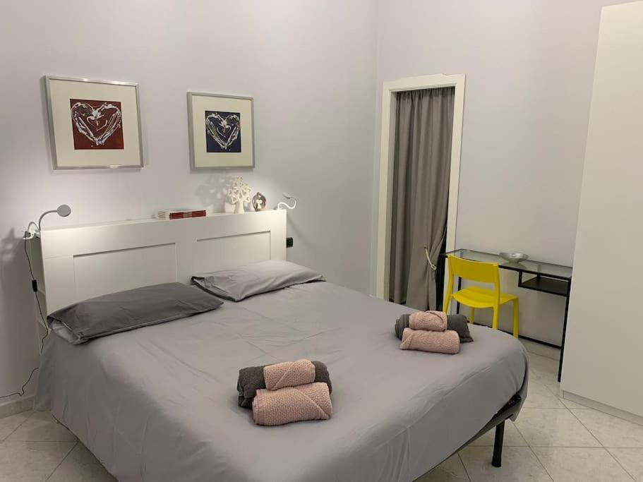 Orefici24, Naples