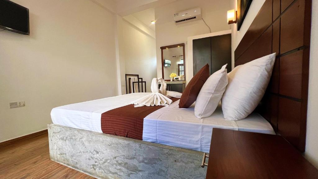 Room in BB - Sea Pink Residence Bentota photo 2