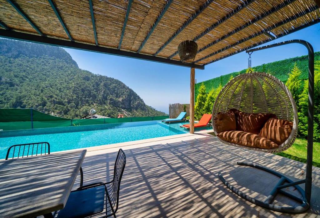 2 Bedroom Private Villa with great sea view photo 4