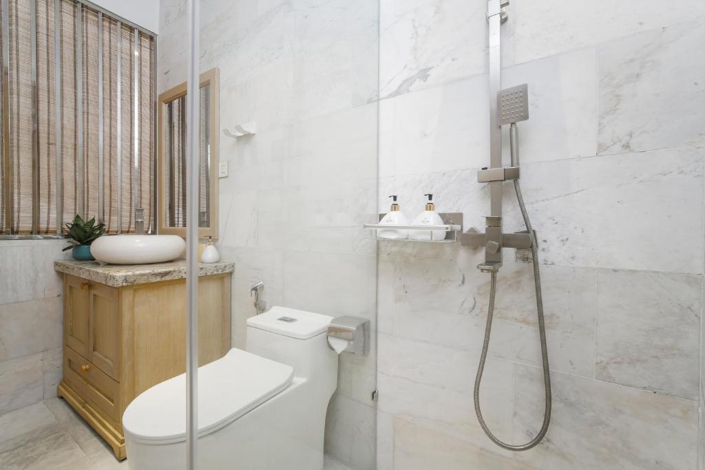 The Manor Beach Villa Hoian 4BR With Big Swimming Pool