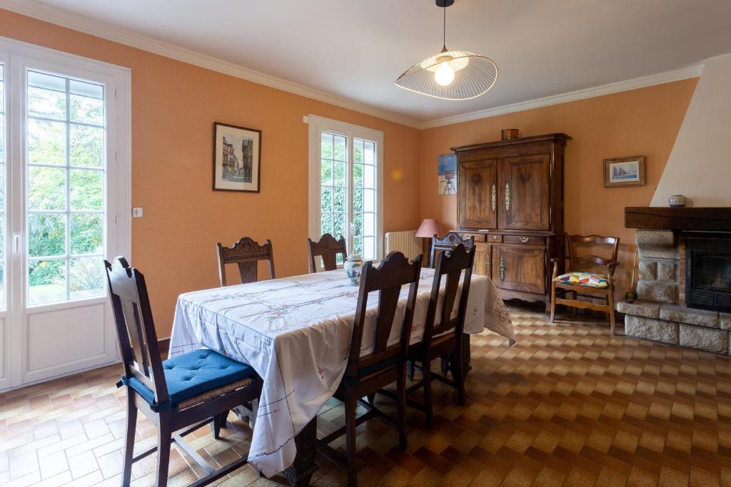 Maison Auviais photo 1