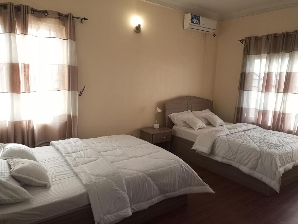 Chez B&D Suites And Apartments photo 3