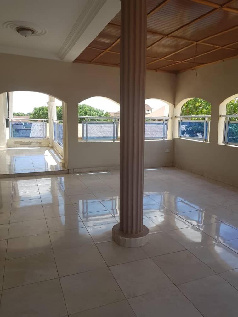 Touray Guest House photo 2