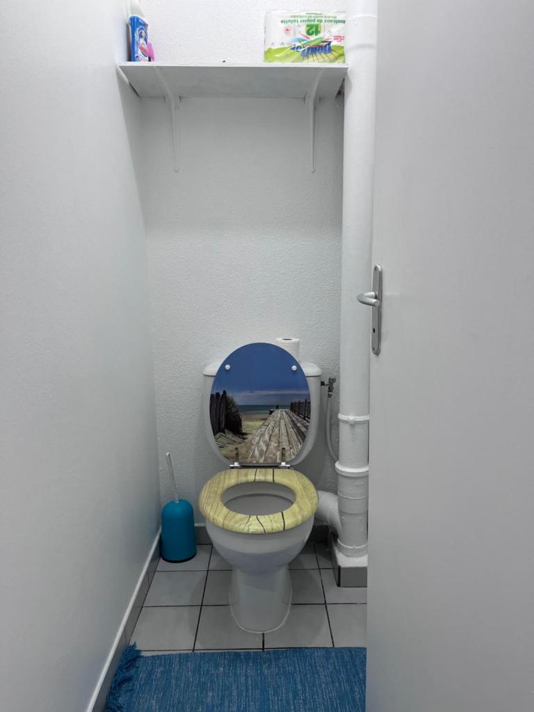 Chambre Chez l'habitant à 5mn de l'aéroport photo 2