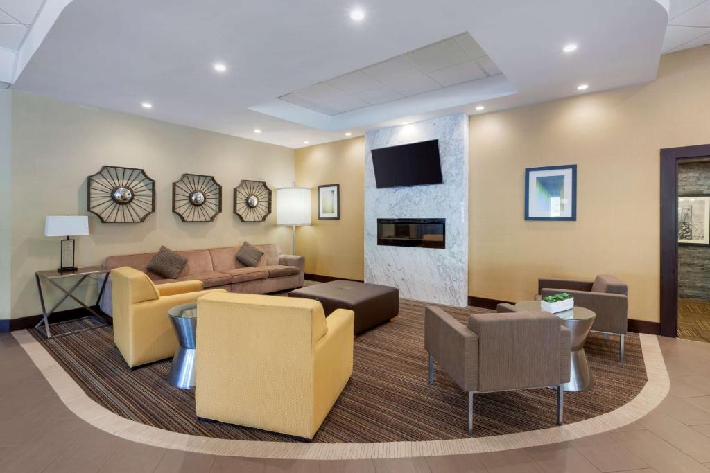 Best Western Plus Leamington Hotel & Conference Centre photo 4