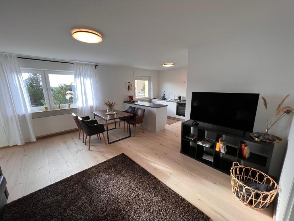 Lake & Mountains - Modern Living - 70sqm photo 1