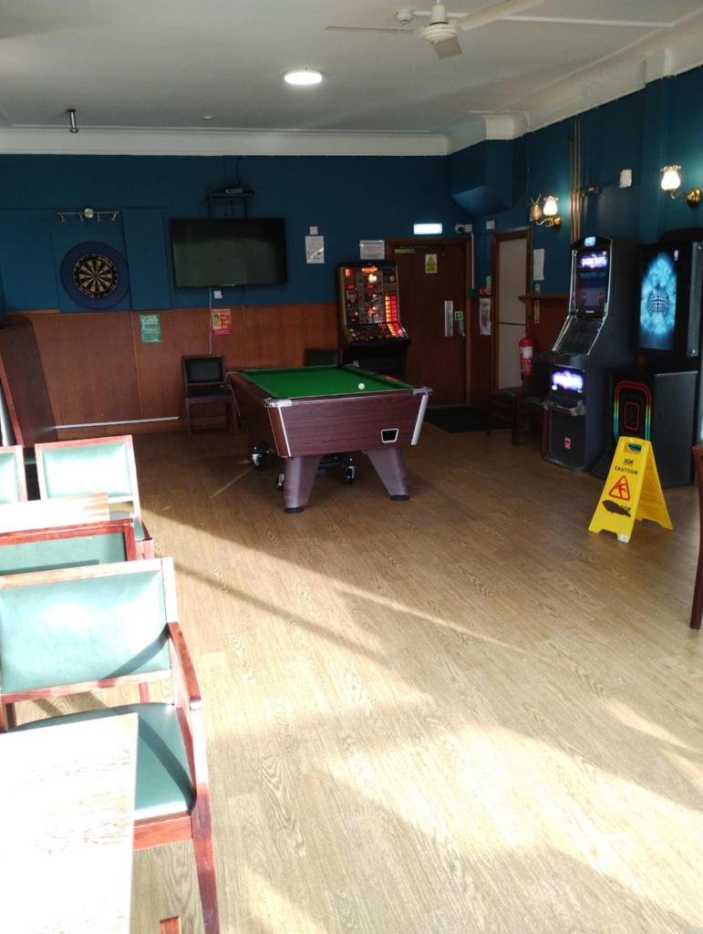 Ravenswood Social Club photo 4