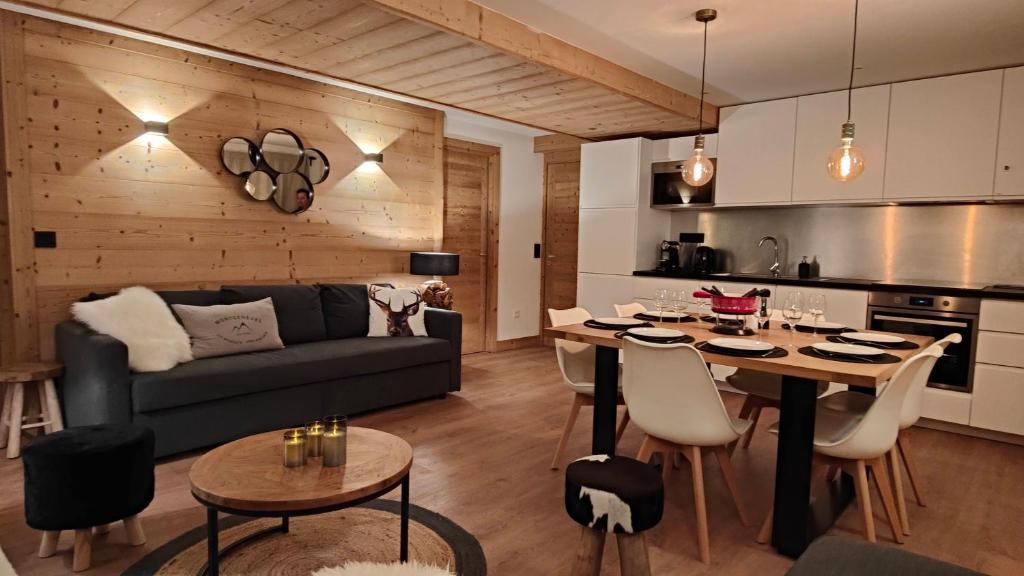 Le Chaberton, rénové en 2021, pied des pistes et spa photo 3